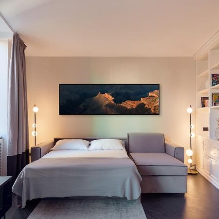 Hl Luxury Duomo Apartment - Via Torino, Montenapoleone Milaan Buitenkant foto