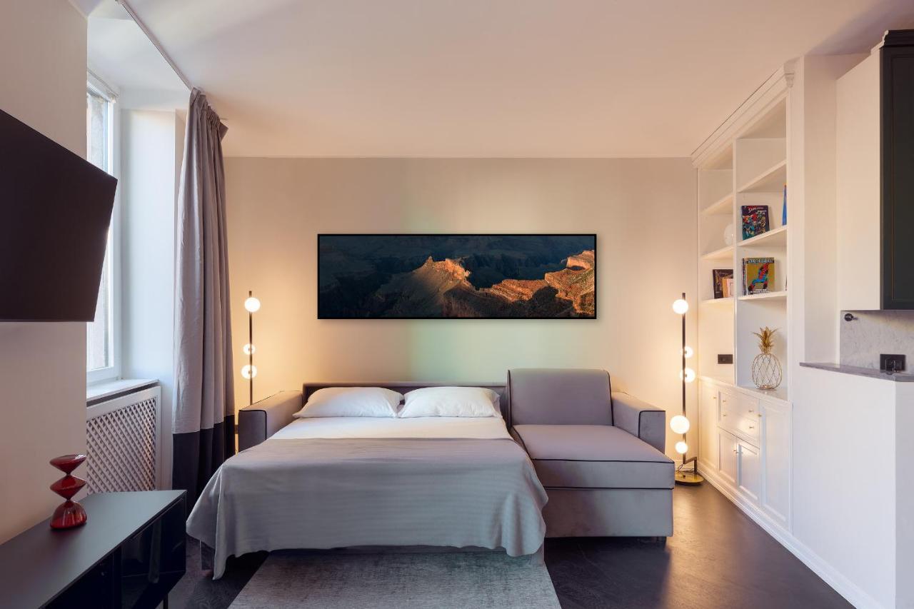 Hl Luxury Duomo Apartment - Via Torino, Montenapoleone Milaan Buitenkant foto