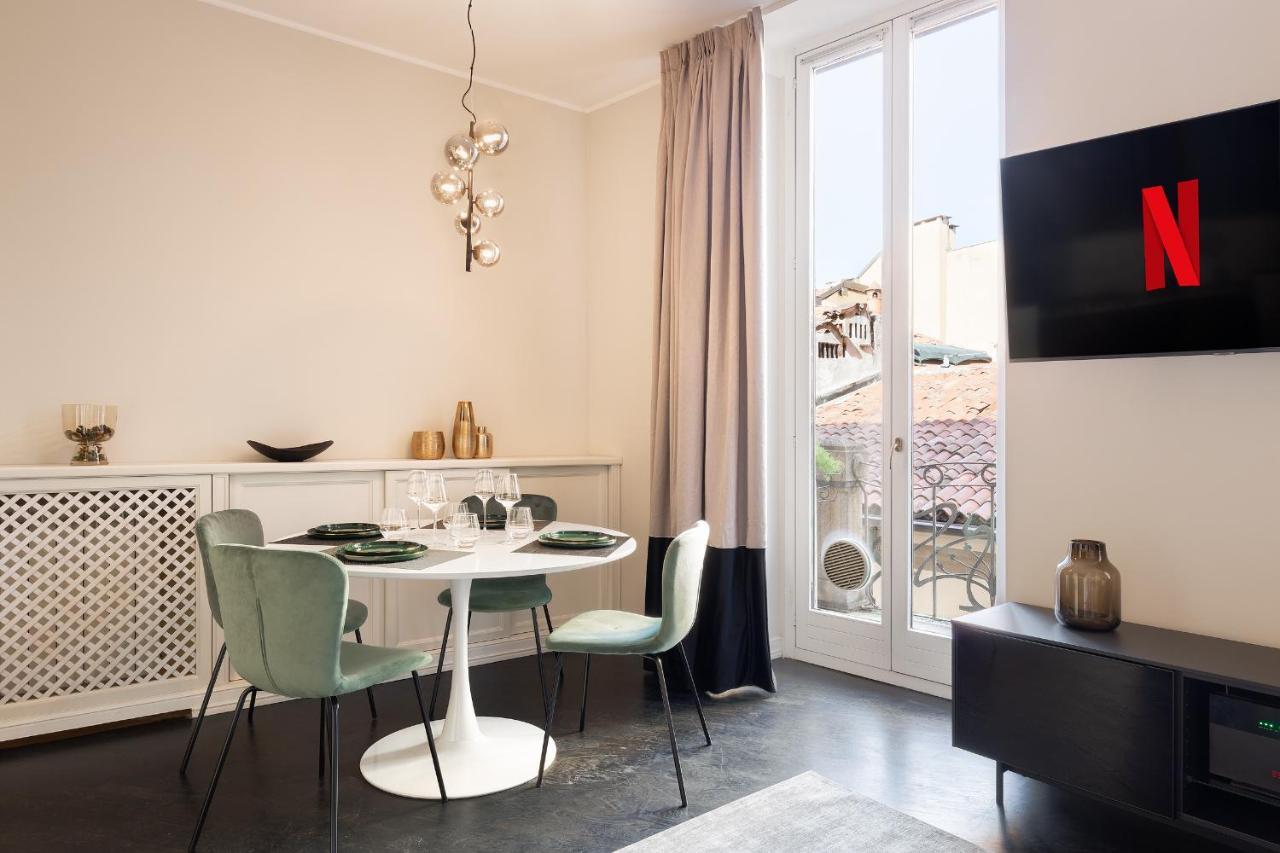 Hl Luxury Duomo Apartment - Via Torino, Montenapoleone Milaan Buitenkant foto