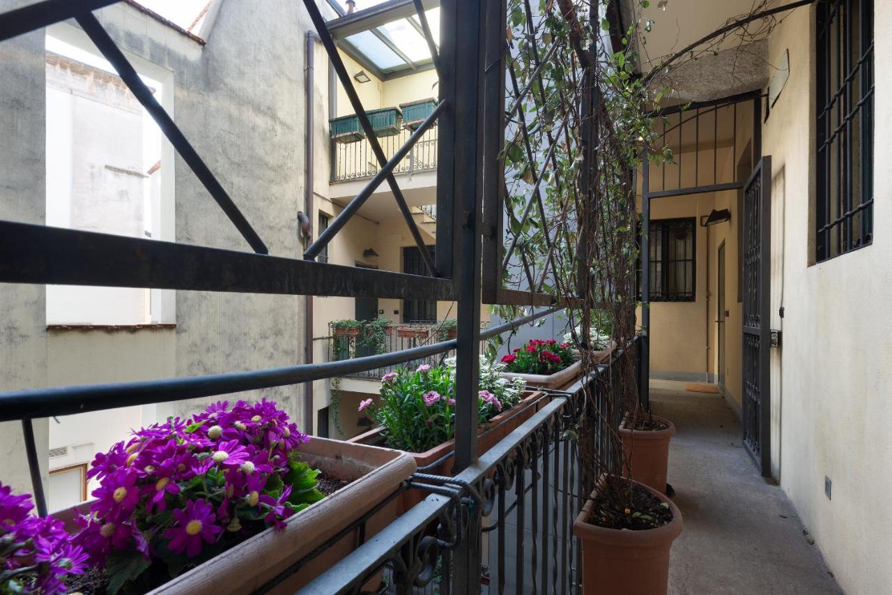 Hl Luxury Duomo Apartment - Via Torino, Montenapoleone Milaan Buitenkant foto